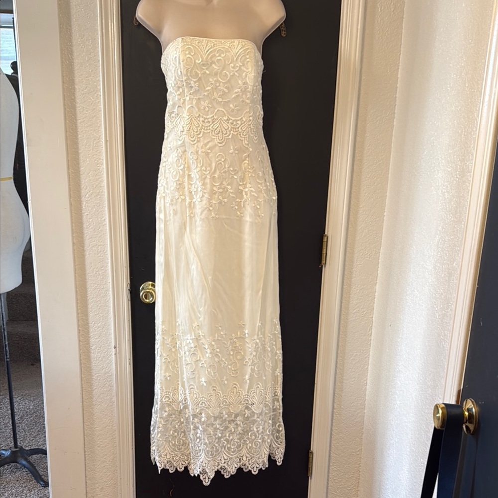 Vintage Jessica McClintock Bridal Elegant ivory  Lace Strapless Dress